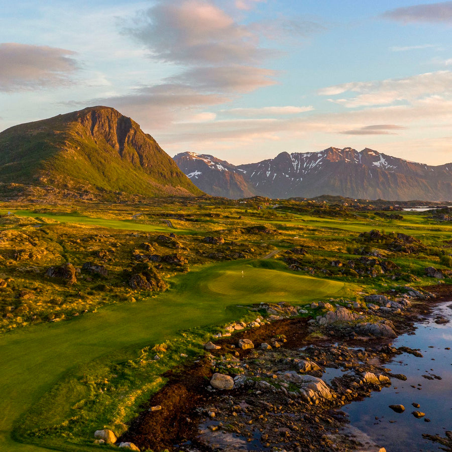 LostBalls — reclaimed golf balls from New Zealand courses